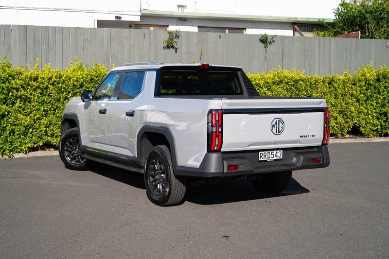 2025 MG U9 Vibe 2.5T AT, photo 3