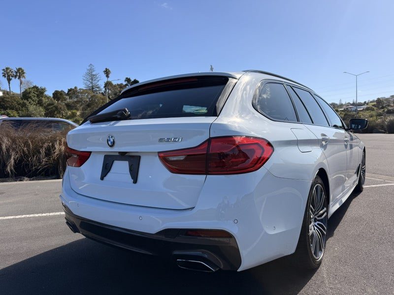 2018 BMW 530i M-SPORT TOURING WAGON B48TU, photo 3