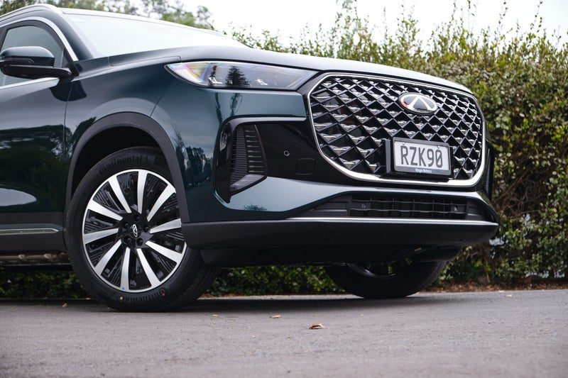 2026 Chery Tiggo 8 Super Hybrid Ultimate, photo 2