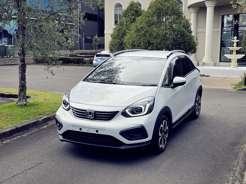 2020 Honda Fit EHEV CROSSTAR, photo 2