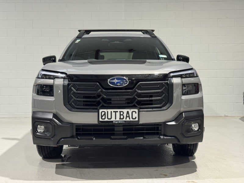 2026 Subaru Outback AWD PREMIUM, photo 2
