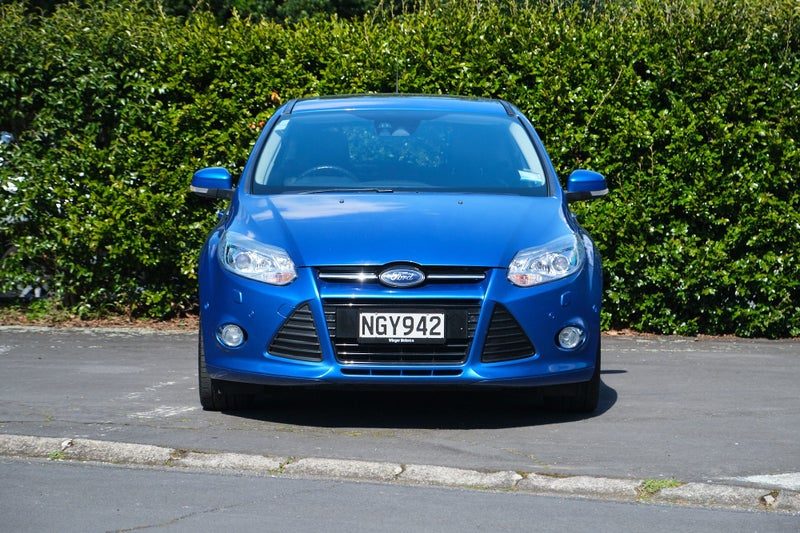 2012 Ford Focus 2.0 Titanium Auto Ha, photo 3