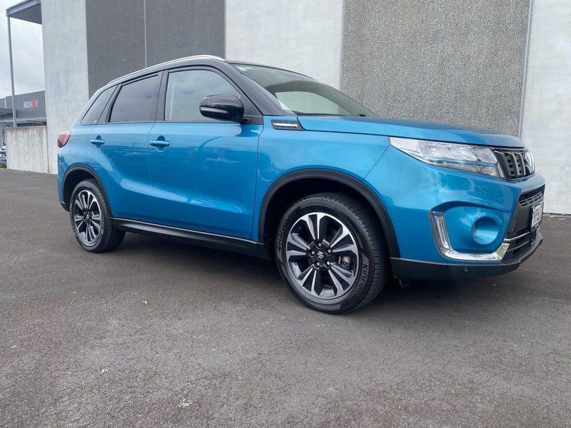2023 Suzuki Vitara JLX Hybrid