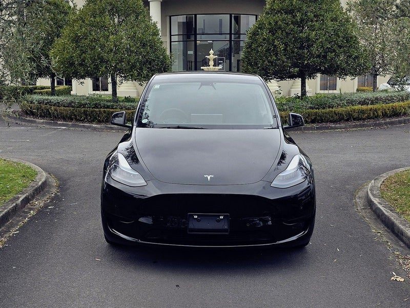 2022 Tesla Model Y Rear Wheel Drive, photo 2