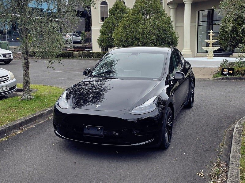 2022 Tesla Model Y Rear Wheel Drive, photo 3