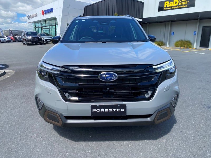 2026 Subaru Forester 2.5 Hybrid Sport CVT, photo 2