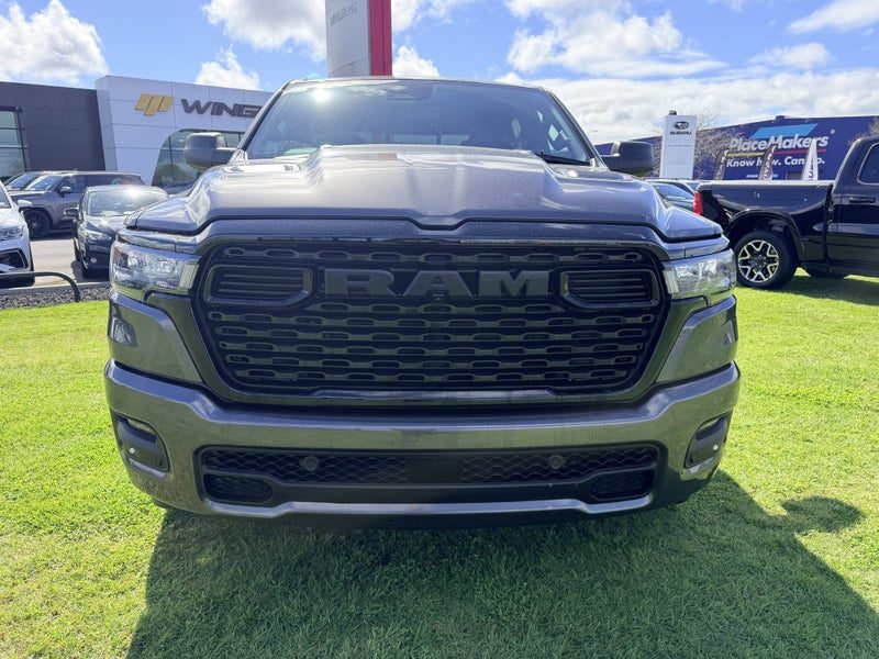 2026 Ram 1500 3.0 Express Petrol Auto, photo 2