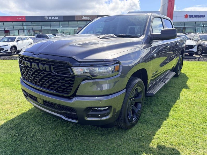 2026 Ram 1500 3.0 Express Petrol Auto, photo 3