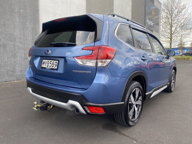 2020 Subaru Forester Premium 2.5p/4wd, photo 3