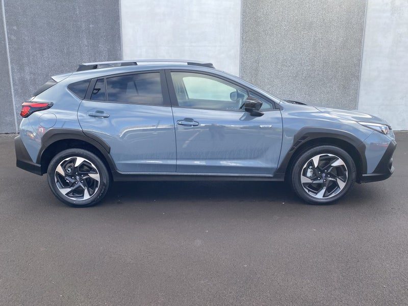 2024 Subaru Crosstrek 2.0i Hybrid Premium, photo 2