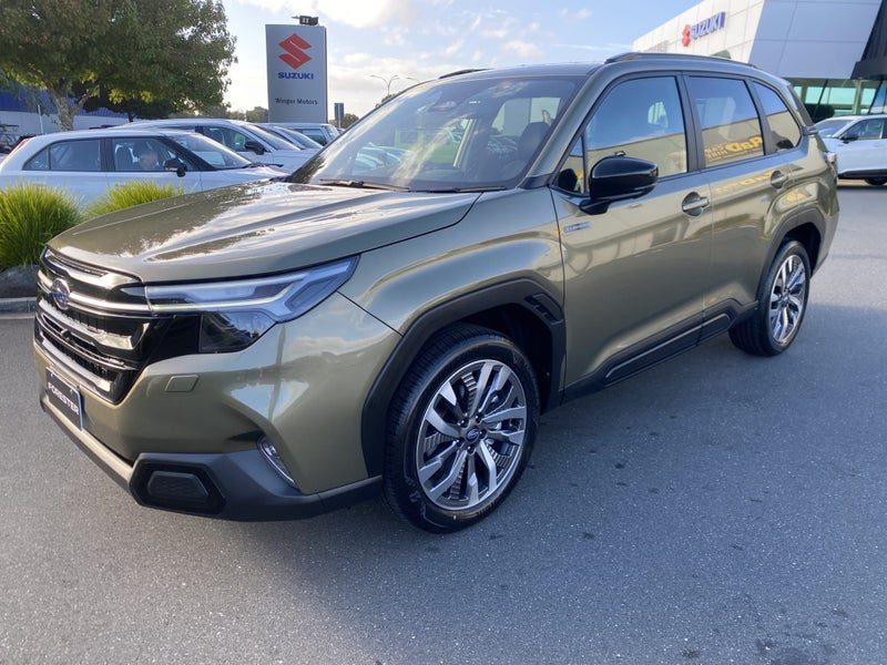 2026 Subaru Forester 2.5 Touring Hybrid, photo 3