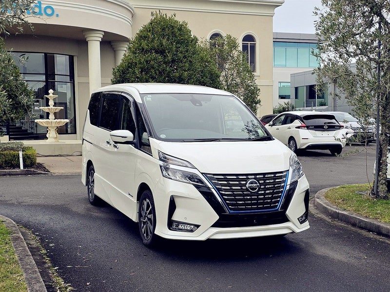 2021 Nissan Serena E-POWER HIGHWAY STAR V, main photo