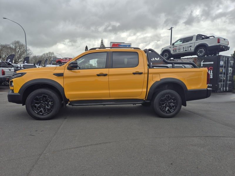2026 JAC T9 Luxury Black Out Edition, photo 3