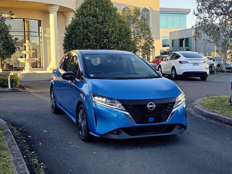 2021 Nissan Note Premium Quad LED Headlight.