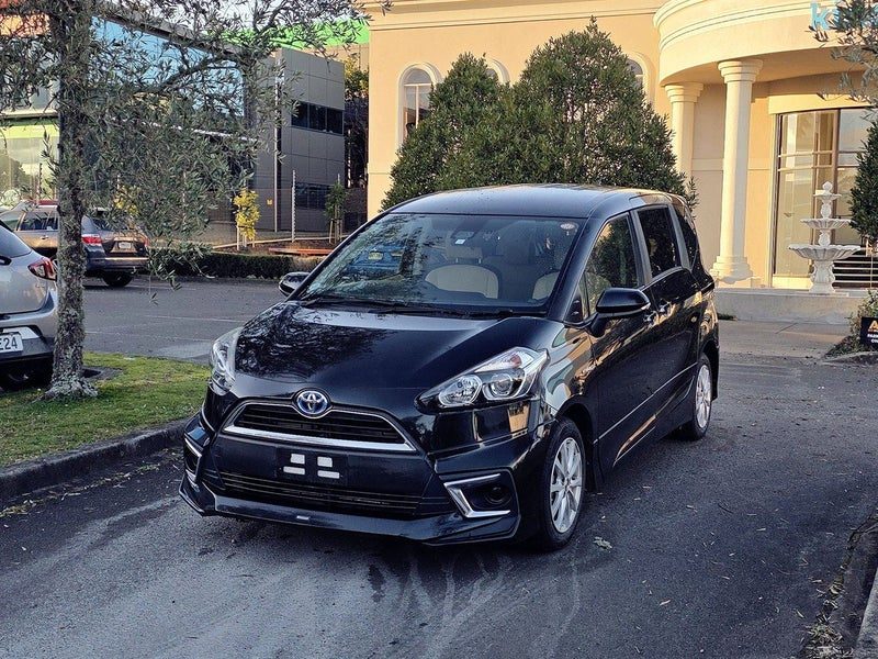2017 Toyota Sienta HYBRID. 7 Seater!, photo 3