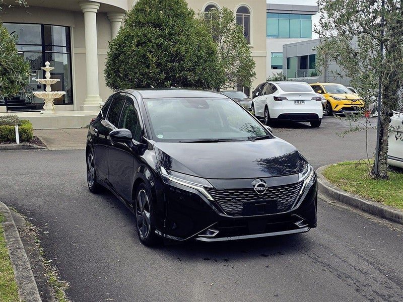 2021 Nissan Note Aura G Leather Edition. Grade 4.5