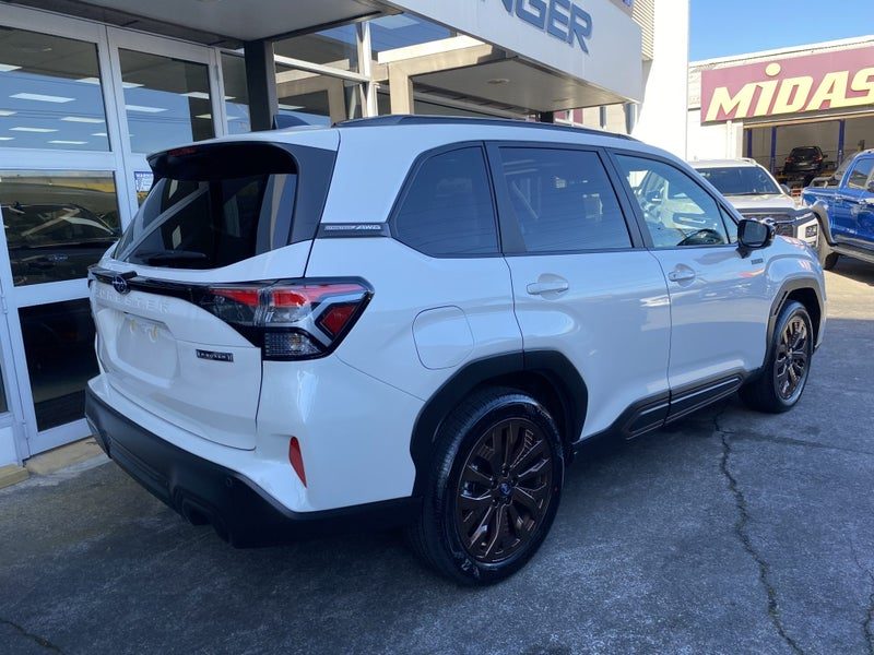 2026 Subaru Forester 2.5 Hybrid Sport Hybrid Spor, photo 2