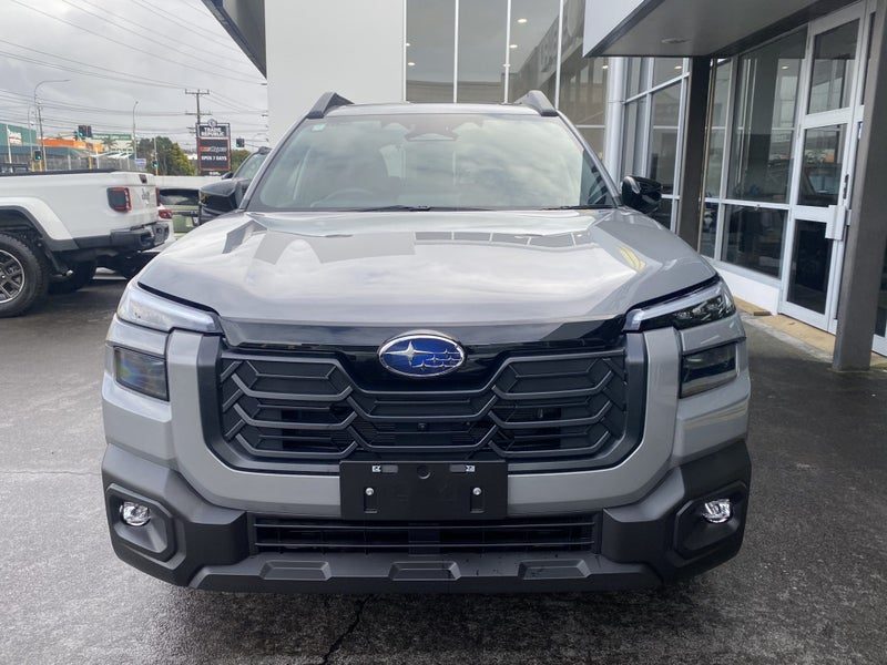 2026 Subaru Outback Touring MY26, photo 3