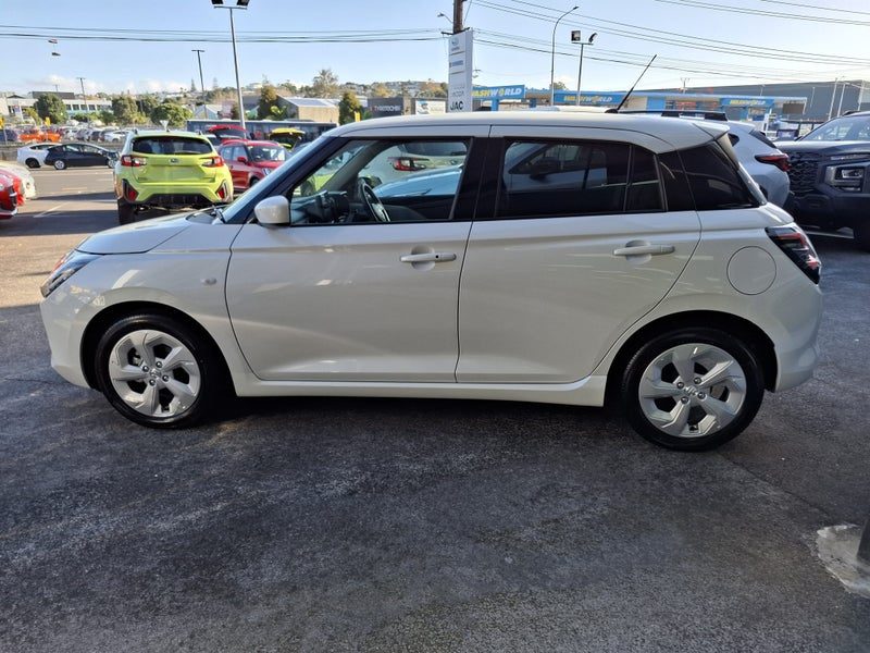 2026 Suzuki Swift 1.2 Hybrid GLZ, photo 3