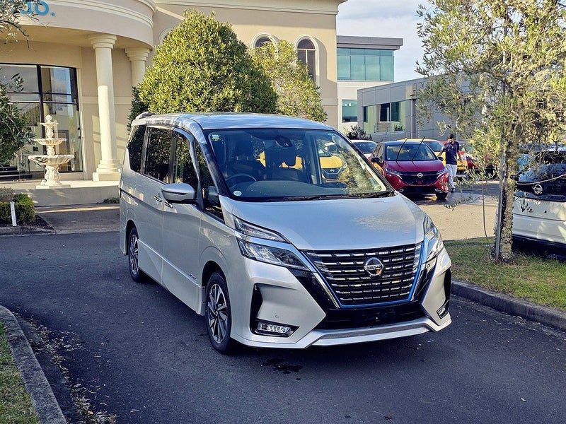 2020 Nissan Serena E-POWER HIGHWAY STAR V, main photo
