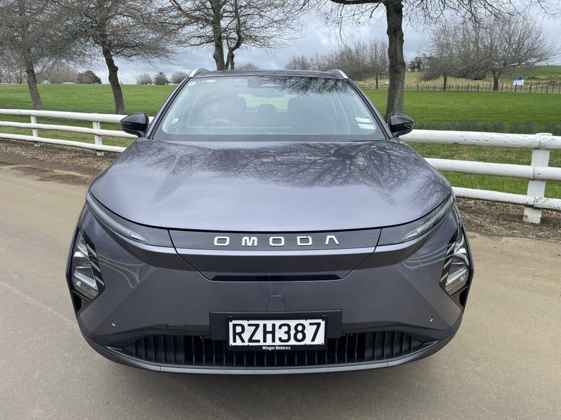 2026 Omoda E5 BX FWD, photo 2