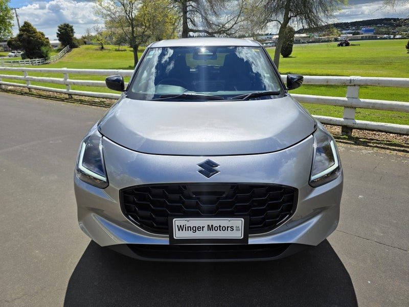 2026 Suzuki Swift 1.2 GLZ CVT Petrol, photo 2