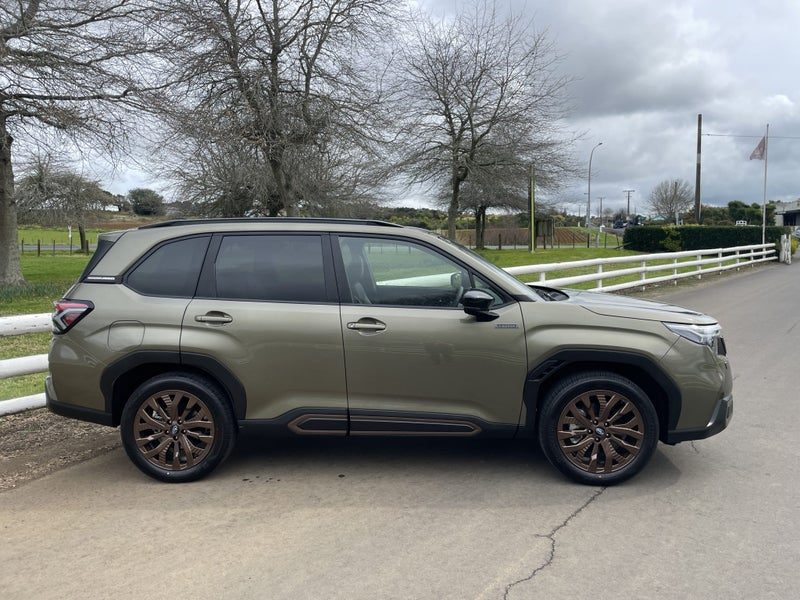 2026 Subaru Forester 2.5 Hybrid Sport CVT, photo 3