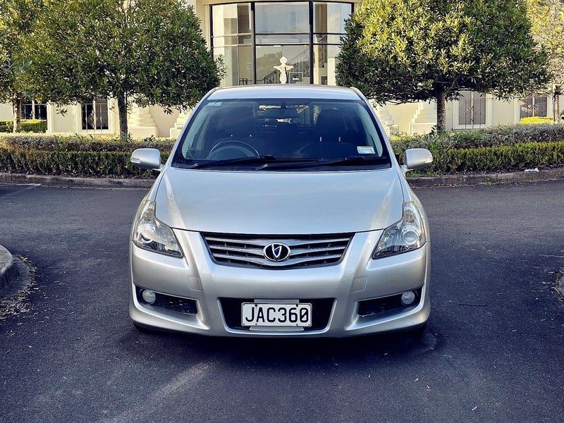 2007 Toyota Blade, photo 2