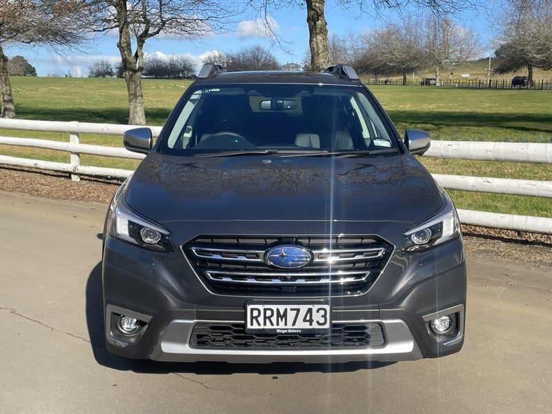 2026 Subaru Outback 2.5i Touring, photo 2