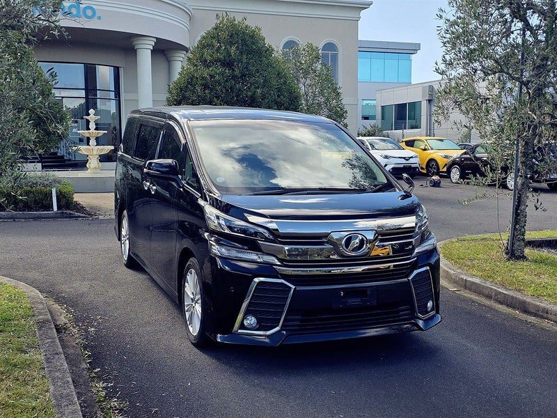 2017 Toyota Vellfire 2.5Z. 7 Seater., main photo