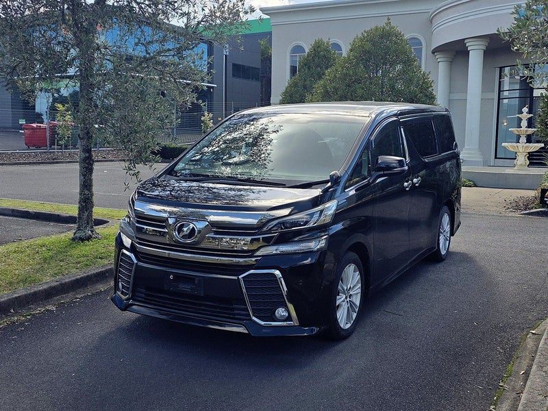 2017 Toyota Vellfire 2.5Z. 7 Seater., photo 3