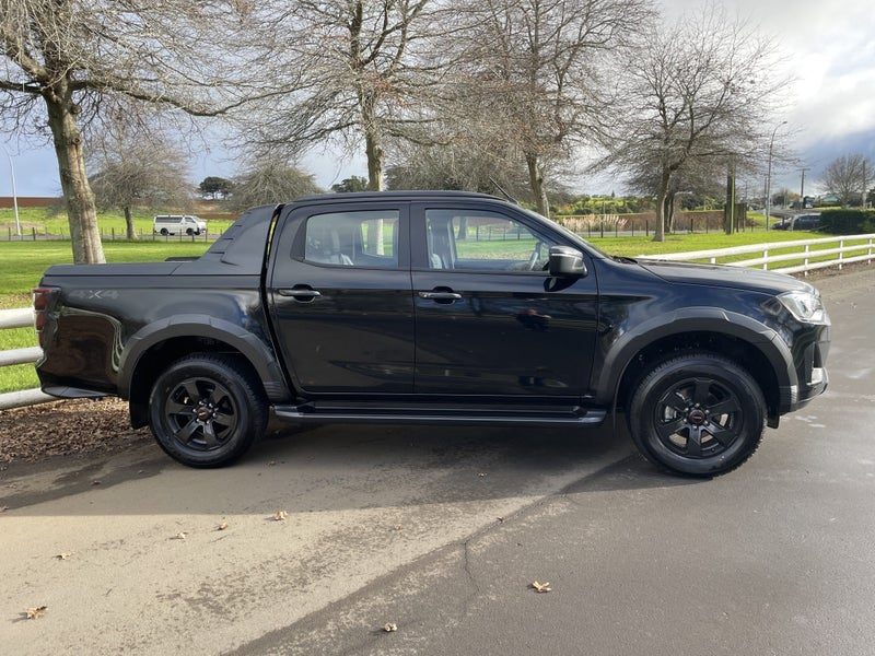 2026 Isuzu D-Max X-TERRAIN D/C 3.0D 4X4 6AT MY25, photo 3