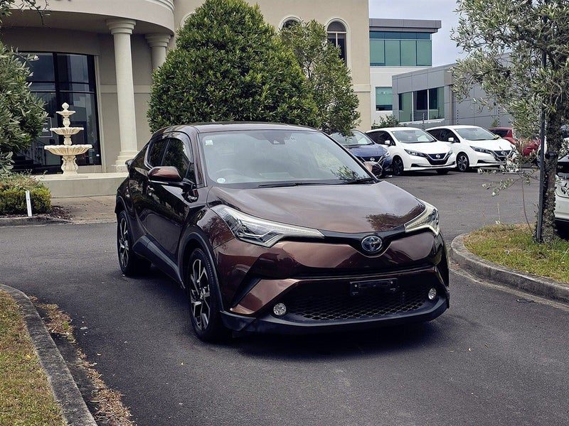 2018 Toyota C-HR G, main photo