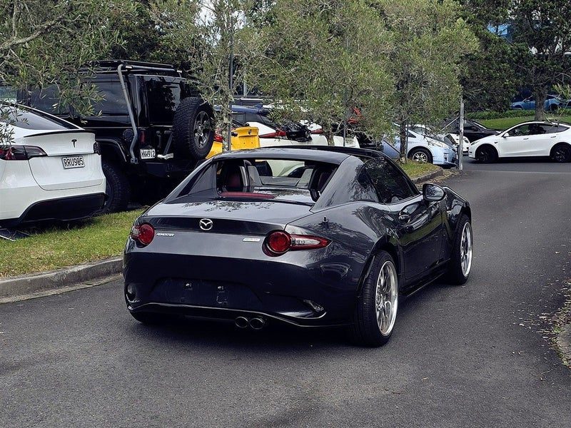 2017 Mazda MX-5 Roadster. Rare Manual RF. Hardtop., photo 3