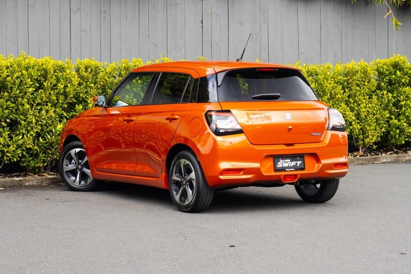 2026 Suzuki Swift RSC 1.2 Hybrid Auto, photo 3