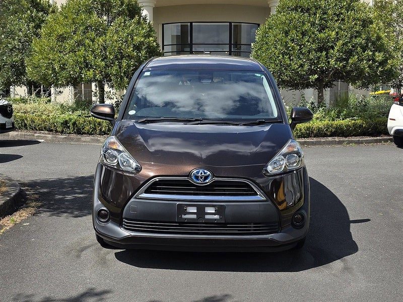 2017 Toyota Sienta HYBRID G 7 Seater!, photo 2