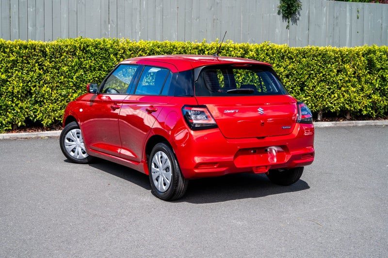 2026 Suzuki Swift GLS Manual, photo 3