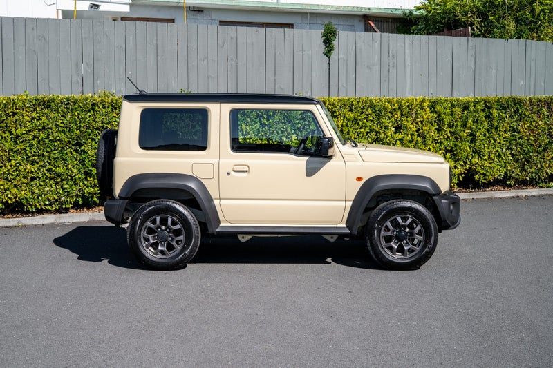2026 Suzuki Jimny 1.5 3DR Auto, photo 2