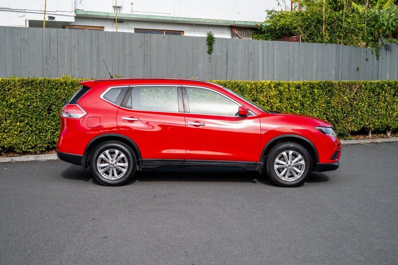 2015 Nissan X-Trail St 2.5p/6cvt/sw/5dr, photo 2