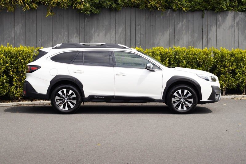 2026 Subaru Outback Touring 2.5 MY25, photo 2