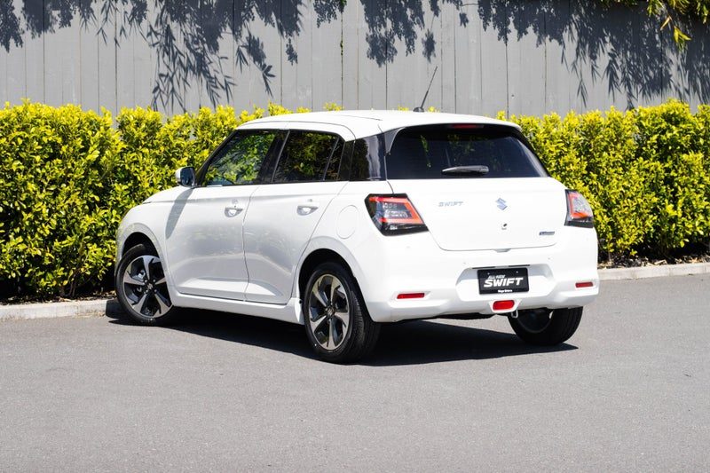 2026 Suzuki Swift RSC 1.2 Hybrid Auto, photo 3