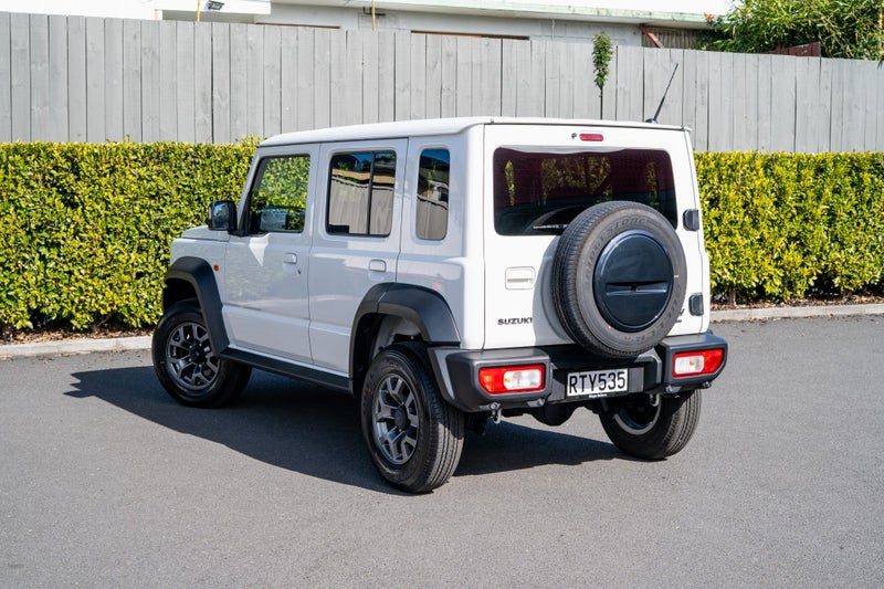 2026 Suzuki Jimny 5-Door JLX Manual, photo 3