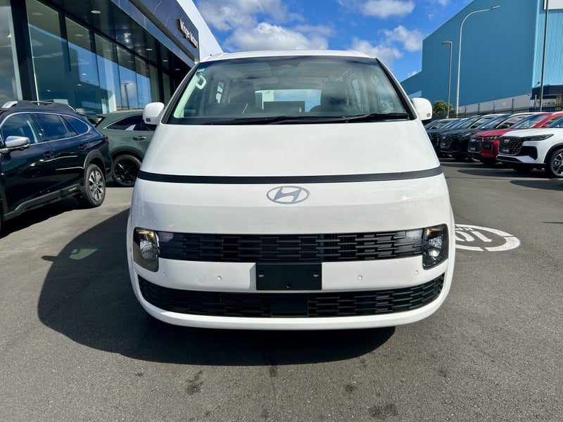 2026 Hyundai Staria 1.6T Hybrid 2WD 6AT Series 2, photo 3