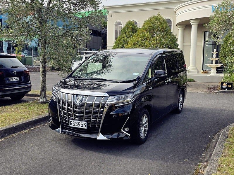 2020 Toyota Alphard Hybrid, photo 2