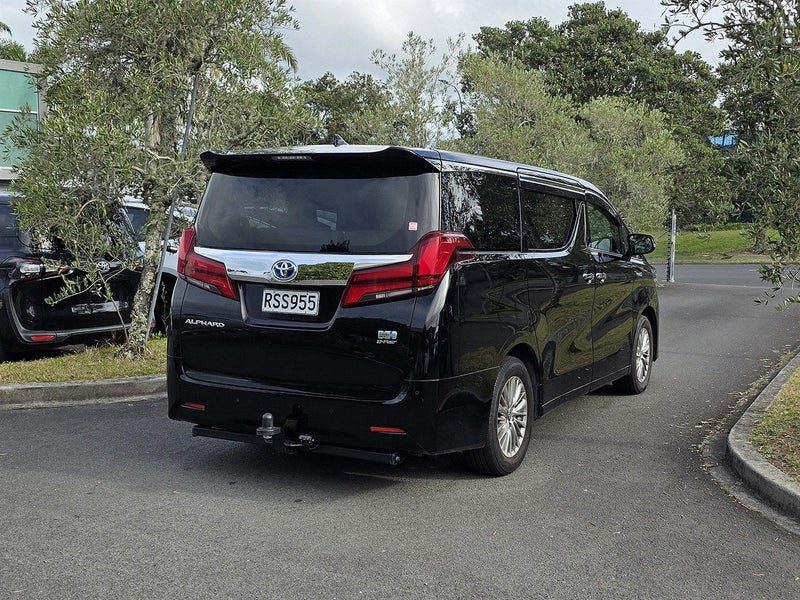 2020 Toyota Alphard Hybrid, photo 3