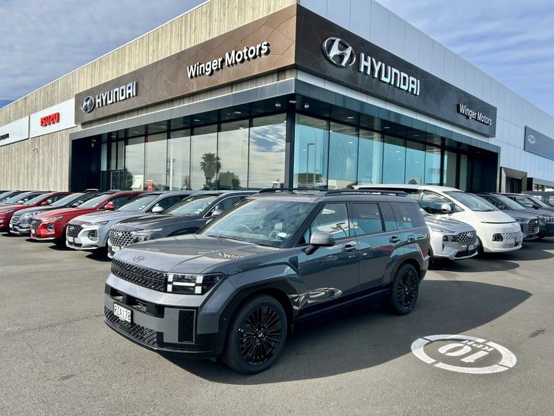 2026 Hyundai Santa Fe Calligraphy, photo 2