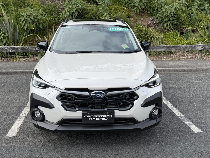 2026 Subaru Crosstrek 2.0 Hybrid Premium Auto, photo 2