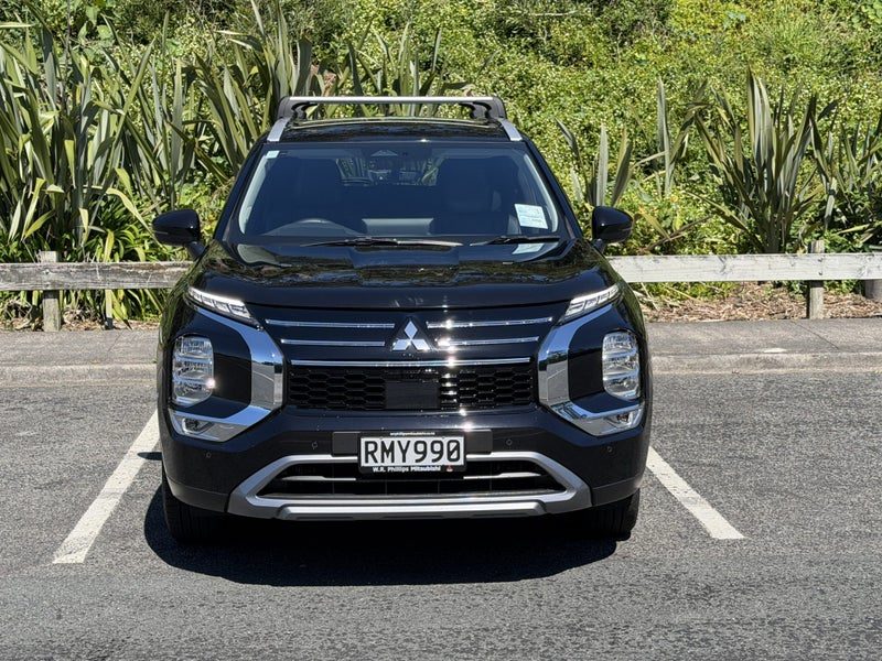 2025 Mitsubishi Outlander XLS PHEV/4WD/AT, photo 2