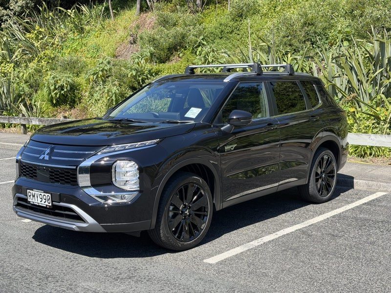 2025 Mitsubishi Outlander XLS PHEV/4WD/AT, photo 3