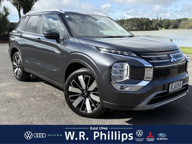 2025 Mitsubishi Outlander XLS PHEV/4WD/AT